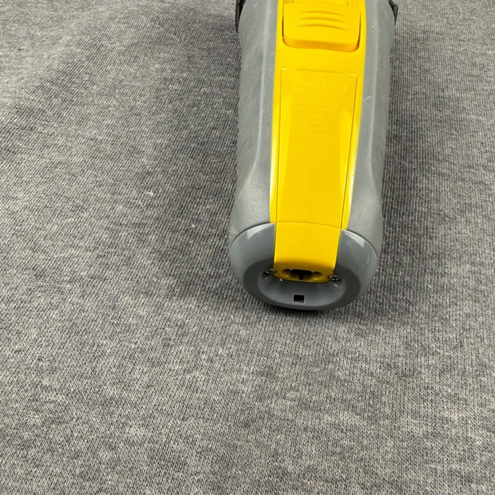 Remington Virtually‎ Indestructible Foil Shaver with Charger Yellow Gray